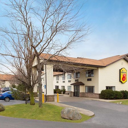 Super 8 By Wyndham Hebron Lowell Area Εξωτερικό φωτογραφία