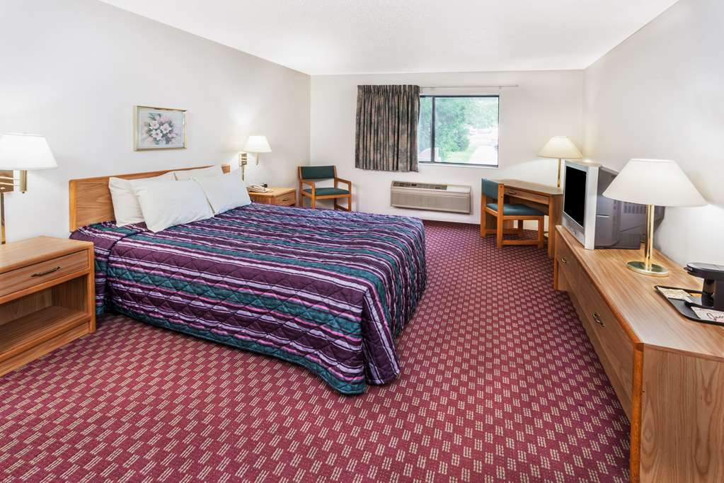 Super 8 By Wyndham Hebron Lowell Area Δωμάτιο φωτογραφία